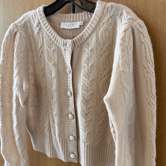 Astr The Label Women's Peri Wool Cable Knit Cardigan Size Medium - Picture 5 of 12